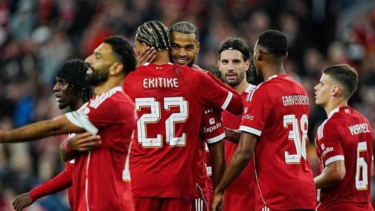 ملامح تشكيل ليفربول المتوقع لمواجهة جالطة سراي في دوري أبطال أوروبا